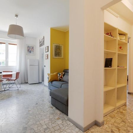 Apartment With Balcony - 50 M Far From M1 Pasteur Milán Exteriér fotografie